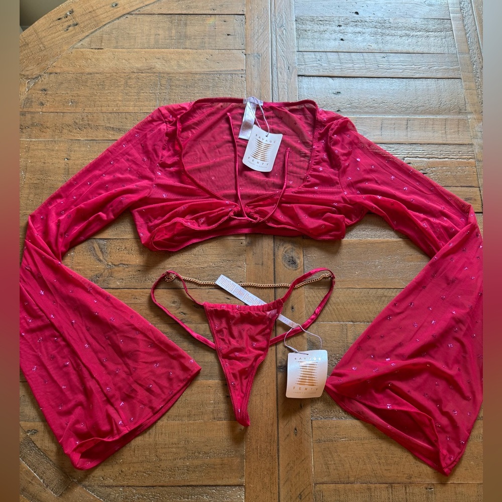 Sheer Red Star Savage Fenty Set